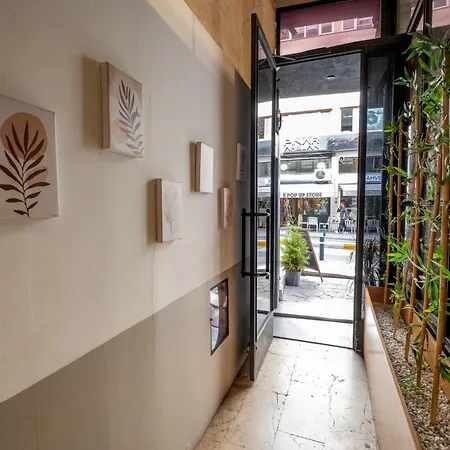 Pesa Apartmanhotel 4*