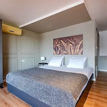 Lejlighedshotel Pesa 3*