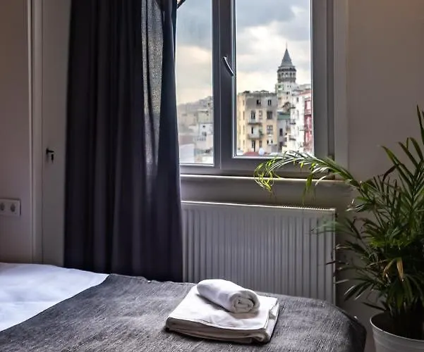 Hotel apartamentowy Pesa