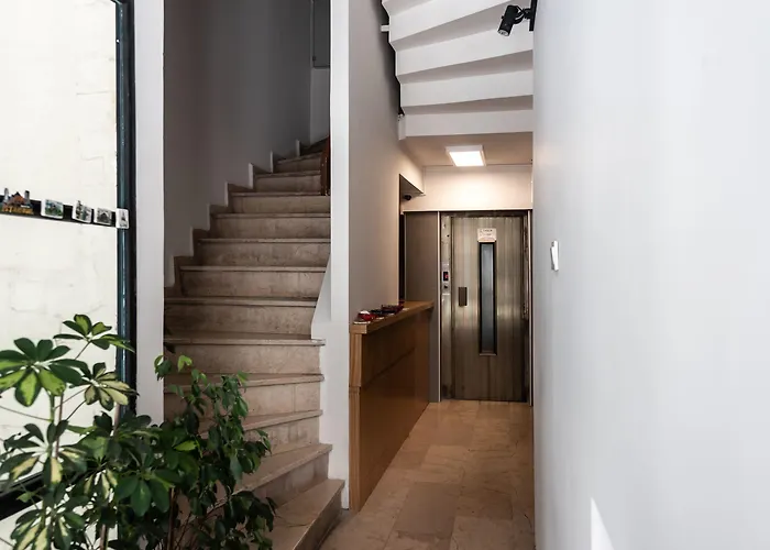 Hotel apartamentowy Pesa