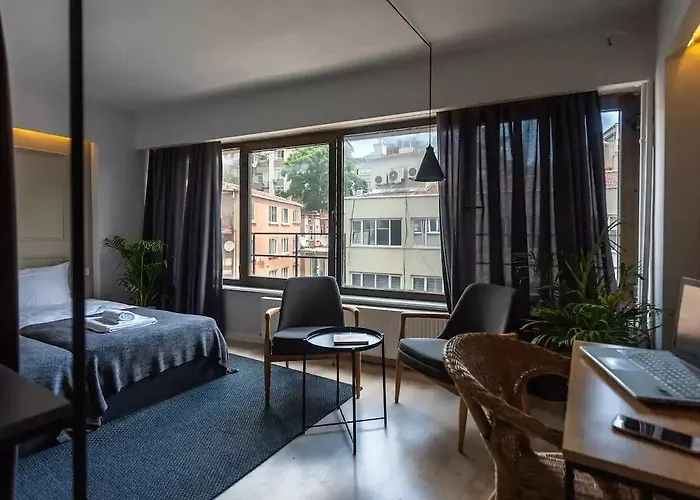 Pesa Hotel apartamentowy 4*