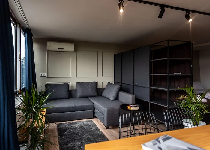 Hotel apartamentowy Pesa